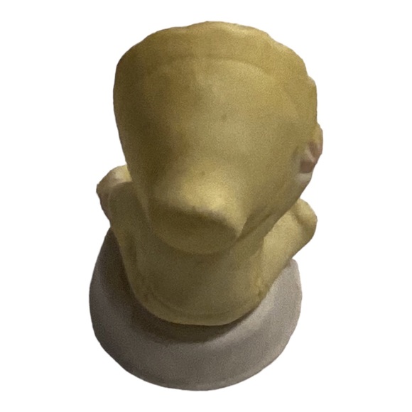 Vintage Porcelain Ceramic Baby Boy/Girl Figurine - Picture 3 of 5